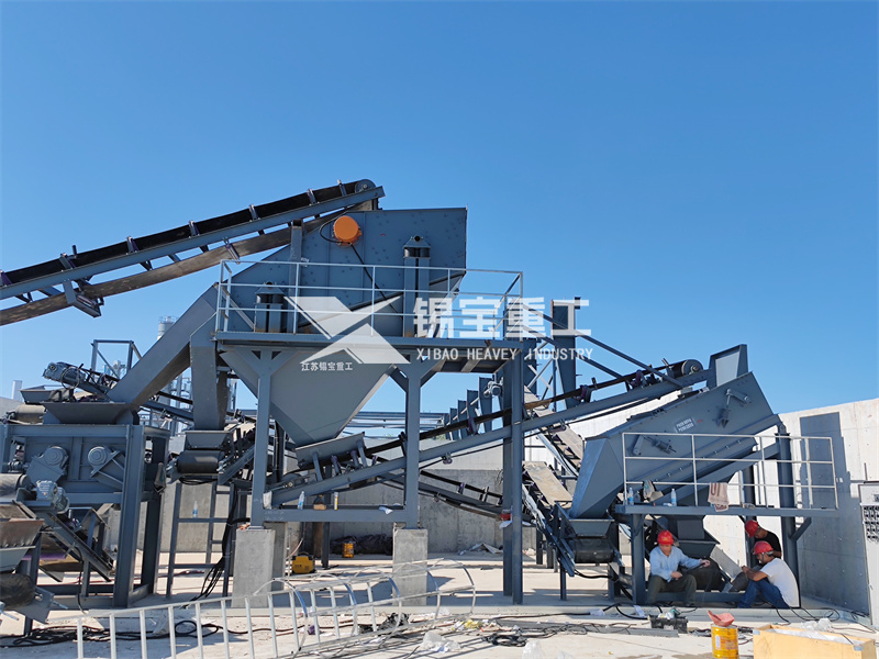 銑刨料破碎篩分設(shè)備1 銑刨料破碎篩分設(shè)備1