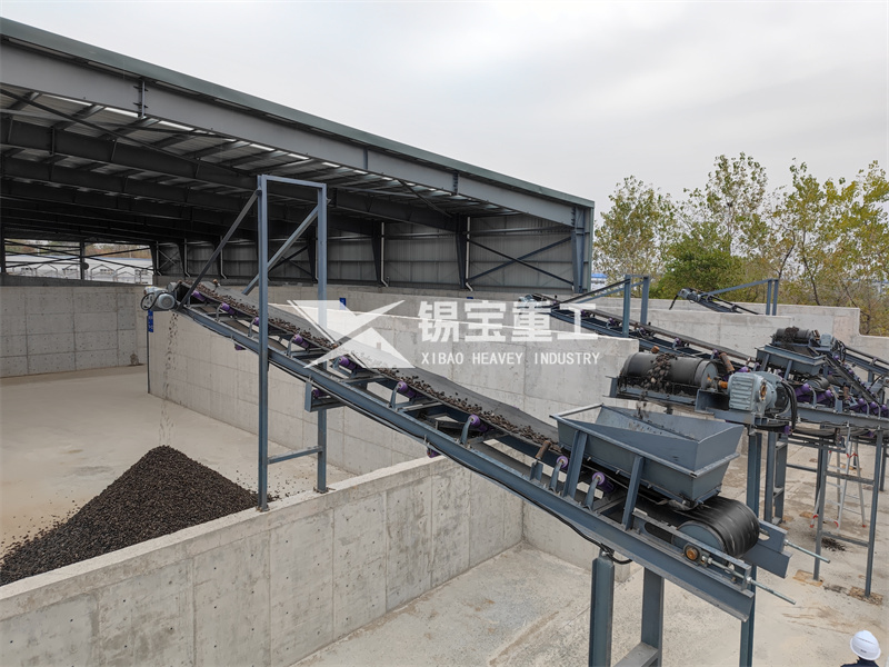 瀝青舊料破碎篩分設(shè)備1 瀝青舊料破碎篩分設(shè)備1